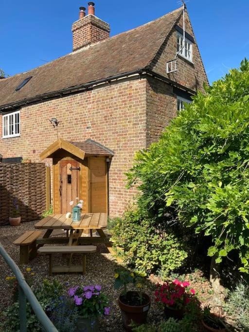 Beautiful 500 Year Old Listed Kentish Cottage Wingham Exteriér fotografie